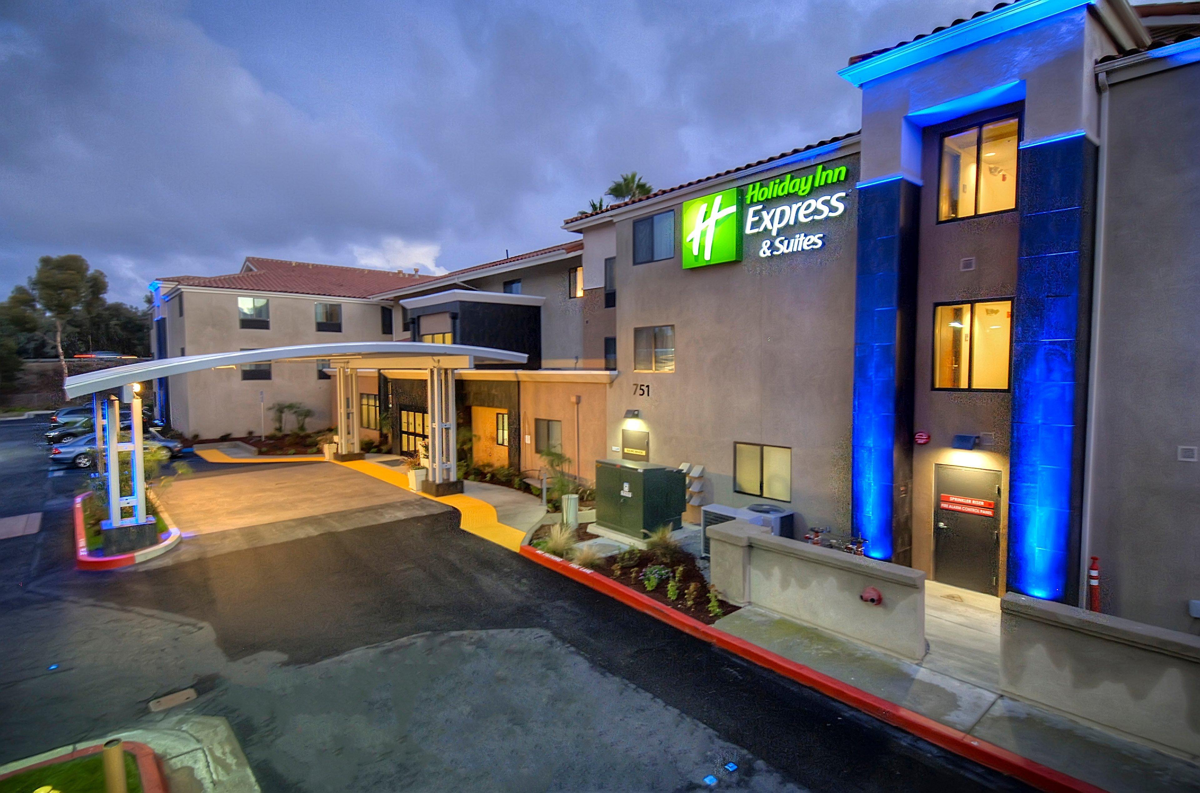 Holiday Inn Express Hotel & Suites Carlsbad Beach By Ihg Buitenkant foto