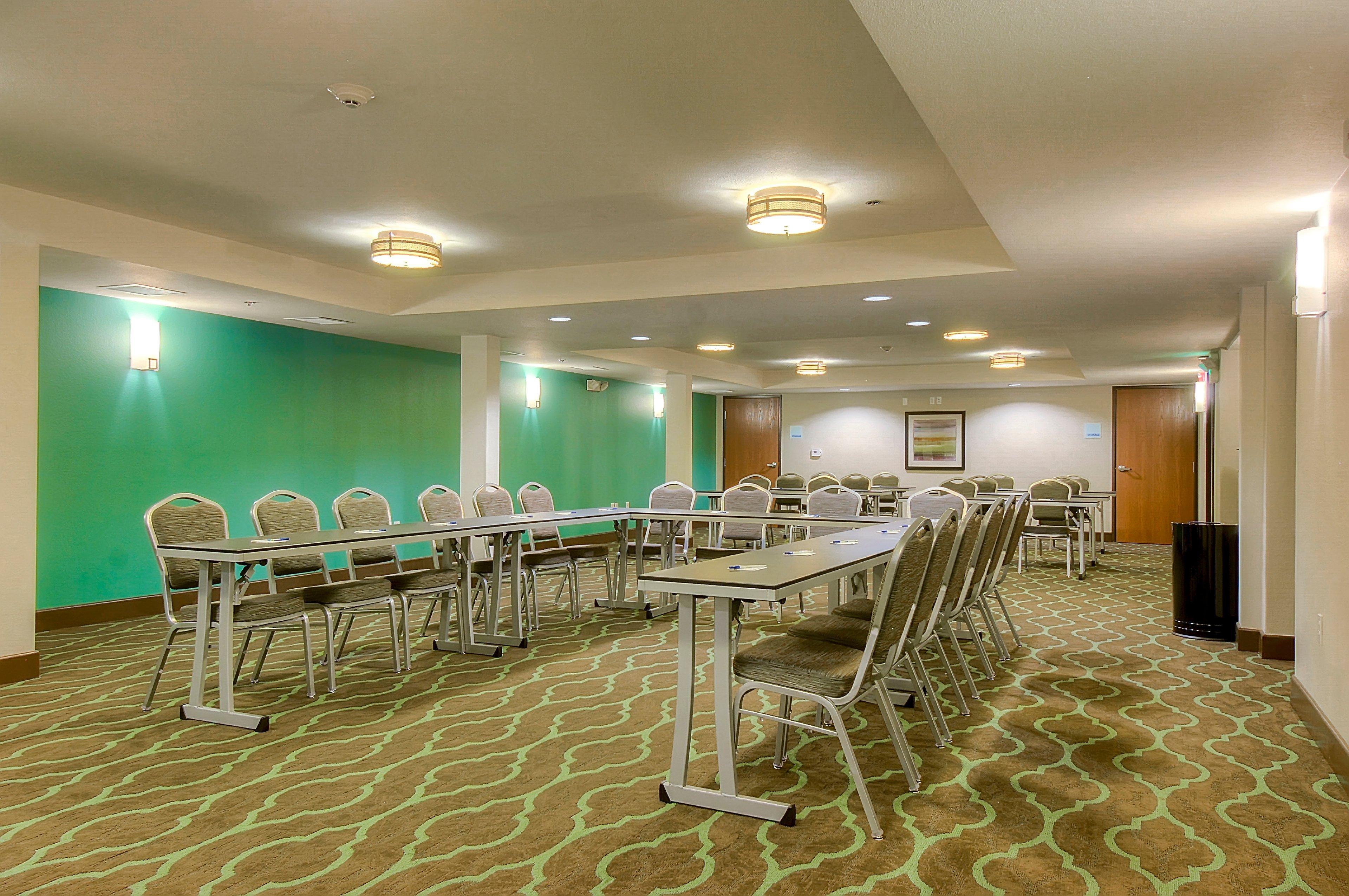 Holiday Inn Express Hotel & Suites Carlsbad Beach By Ihg Buitenkant foto