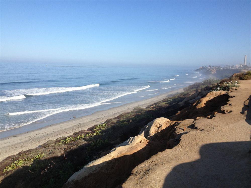 Holiday Inn Express Hotel & Suites Carlsbad Beach By Ihg Buitenkant foto